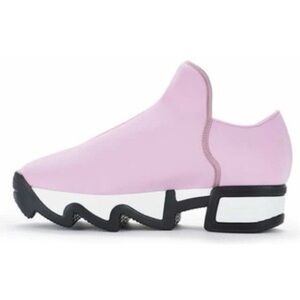 IRI NYC Women’s Size 9 (39) Pink Neoprene Low Top Sneaker NWB